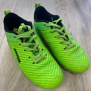Youth Brava Soccer Cleats